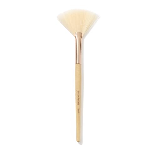 jane iredale White Fan Brush