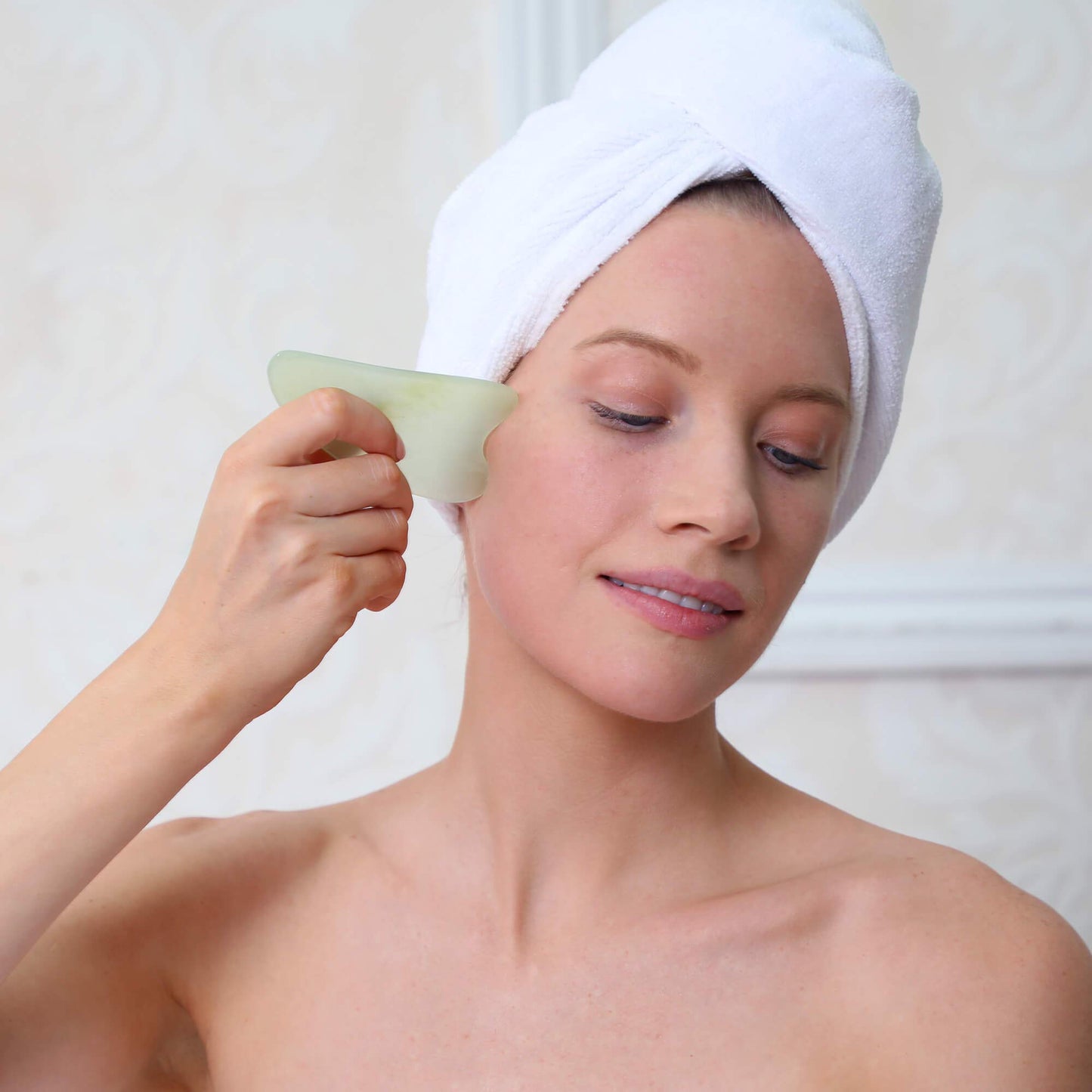 Princess Jade - Daily Jade Facial Roller + Gua Sha Jade Facial Tool