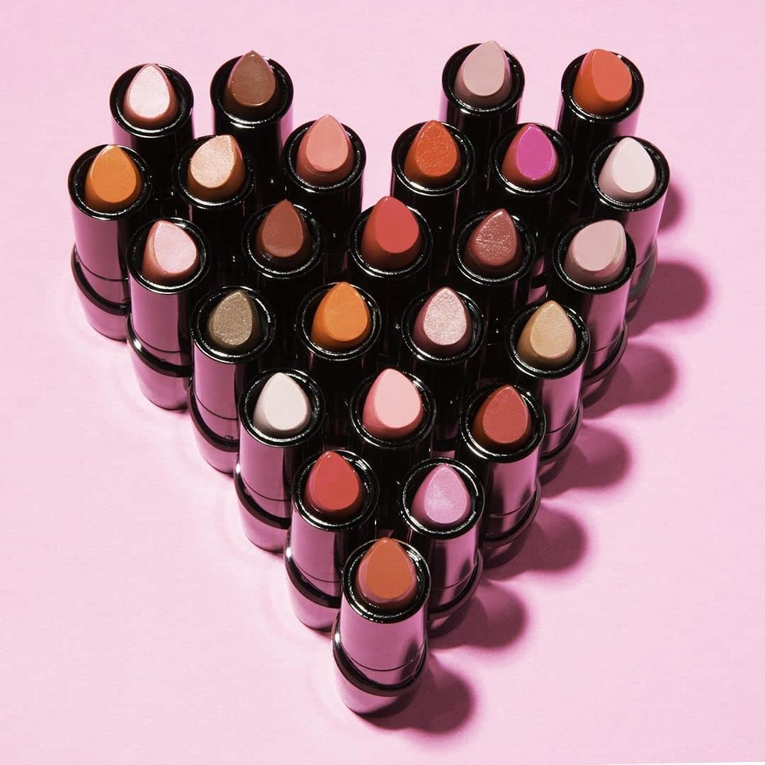 wet n wild Silk Finish Lipstick, Hydrating Rich Buildable Lip Color, Formulated with Vitamins A,E, & Macadamia for Ultimate Hydration, Cruelty-Free & Vegan - Blind Date