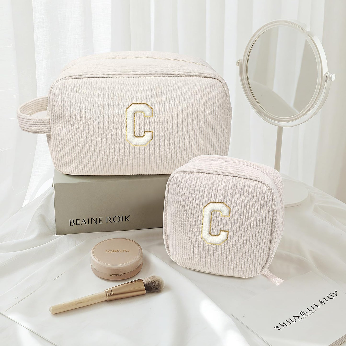 Personalized Initial Makeup Bag, Preppy Patch Makeup Bags Travel Toiletry Bag Zipper Pouch Purse Gifts for Her Mom Sister Teacher Valentine's Day Birthday Gifts for Women Girls (Letter C, 2Pack Beige)