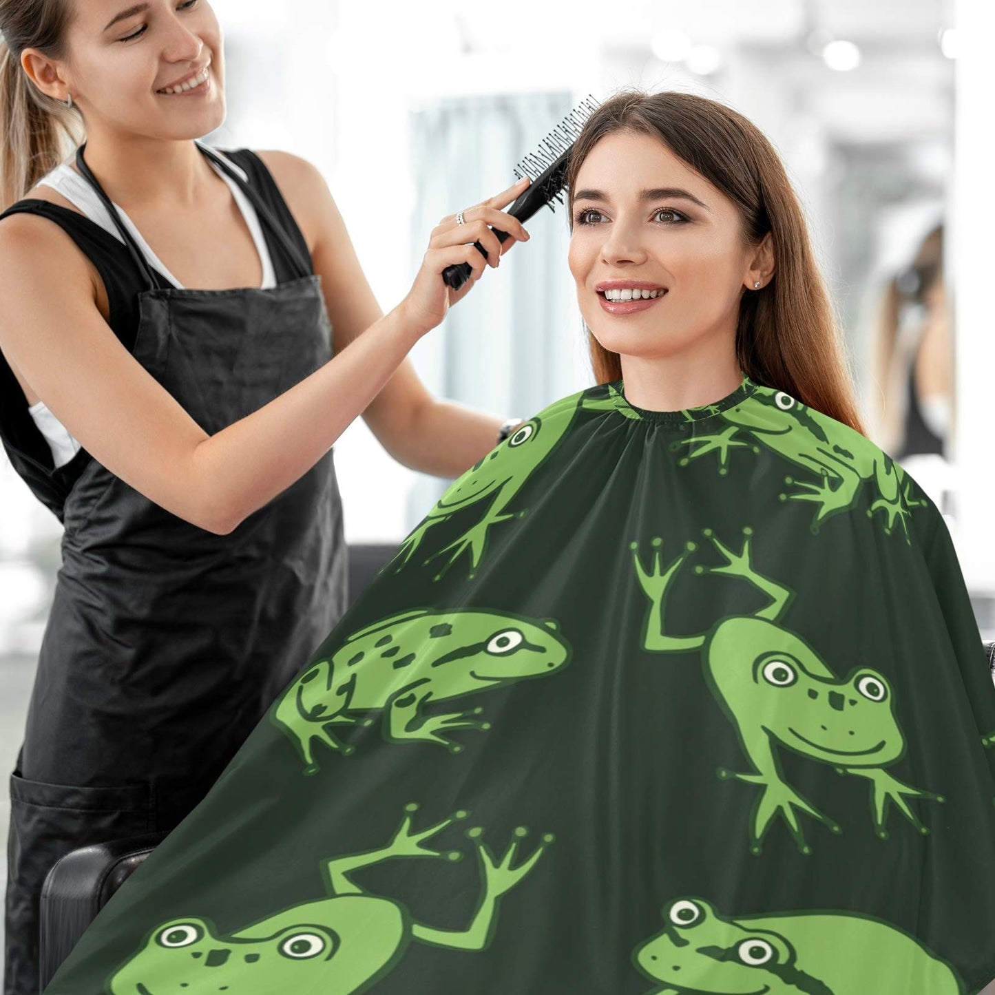 visesunny Barber Cape Funny Frog Animal Pattern Polyester Hair Cutting Salon Cape Apron Anti-Static Haircut Water-Resistant Shaving Cloth Beard Shaving Bib Hairdressing Cape