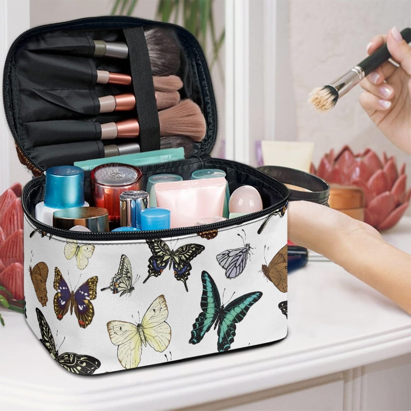 Horeset Butterfly Print Women's Makeup Bag Waterproof Pouch Toiletry Bag Accessories Organizer with Smooth Two-Way Zipper