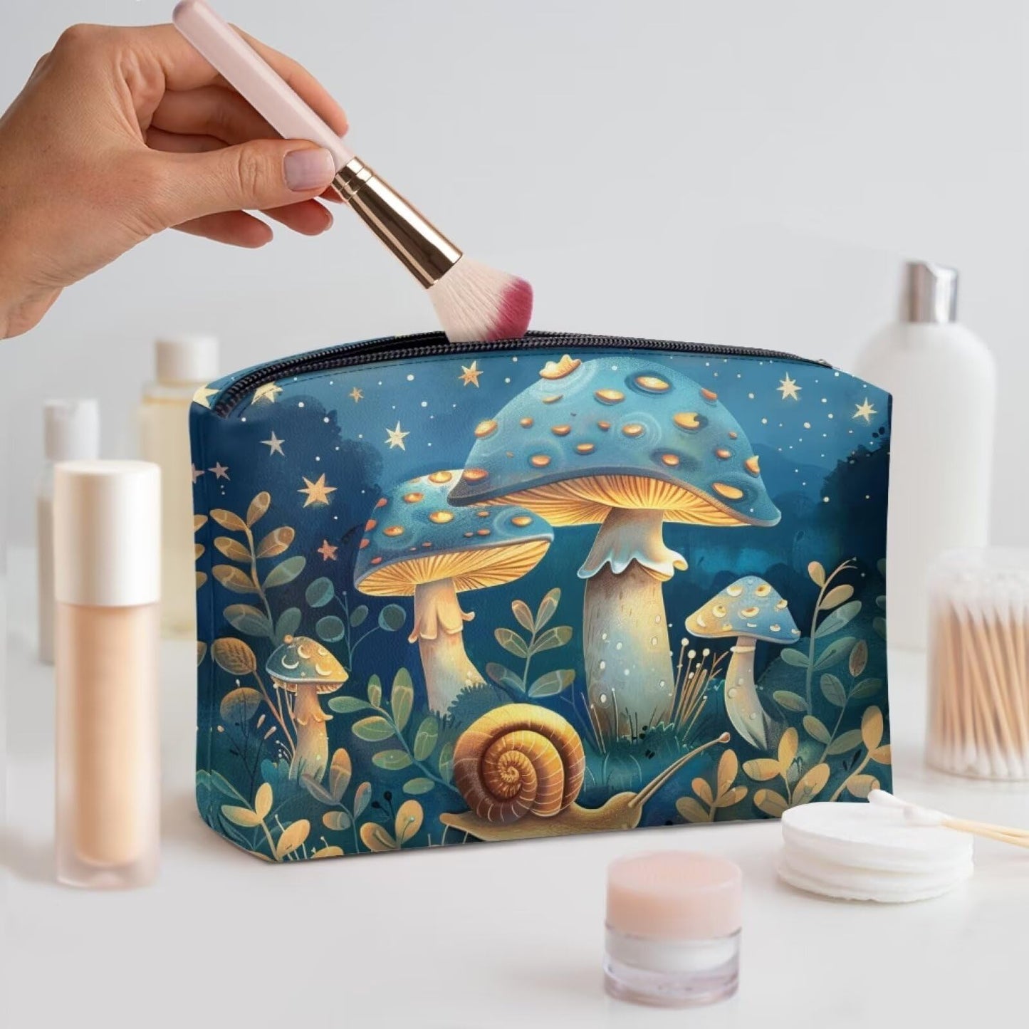 ELEDIZI Cute Mushroom Makeup Bag Waterproof Pu Leather Travel Toiletry Bag for Women Small Zippered Cosmetic Bag for Purse Travel Bag for Small Items Birthday Gifts for Women Teen Girls