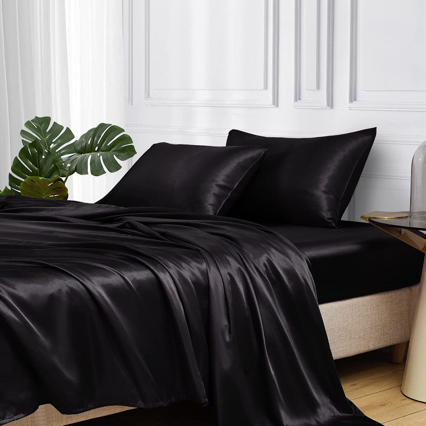 MR&HM Satin Bed Sheets, Twin Size Sheets Set, 3 Pcs Silky Bedding Set with 15 Inches Deep Pocket for Mattress (Twin, Black)