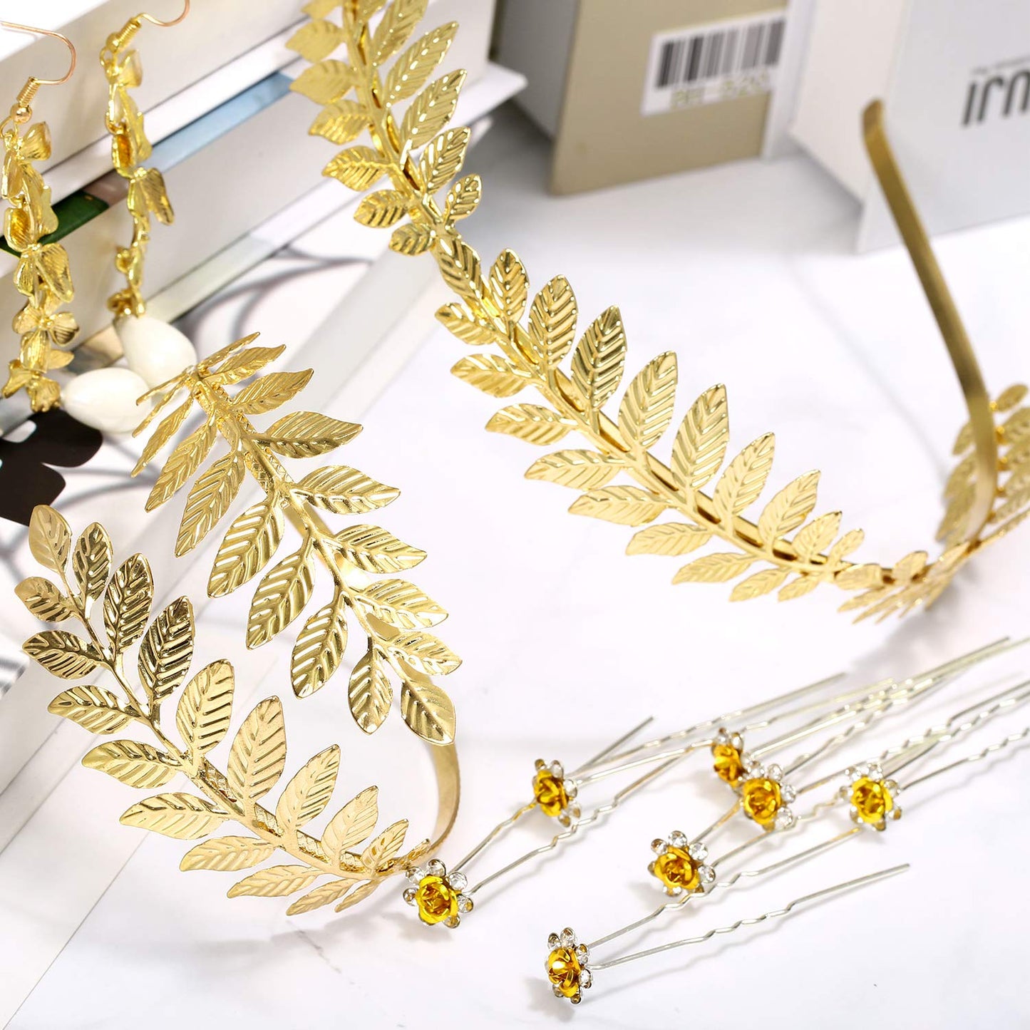 WILLBOND 15 Pieces Greek Goddess Costume Accessories Women Toga Golden Leaves Bridal Crown Headband Bracelet Pearl Earrings and Hair Pins (Classic Style)