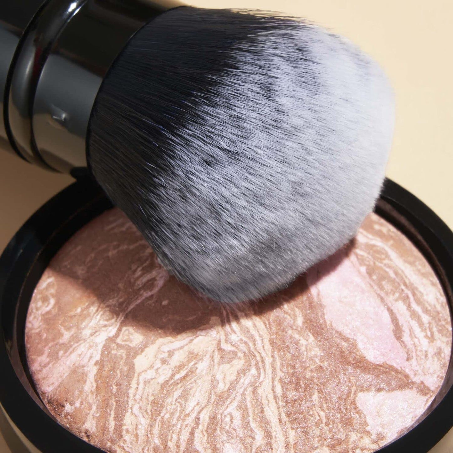 LAURA GELLER NEW YORK Baked Balance-n-Brighten Powder Foundation - Light + Spackle Super-Size Skin Perfecting Makeup Primer - Ethereal Rose Glow + Retractable Airbrush Kabuki Brush