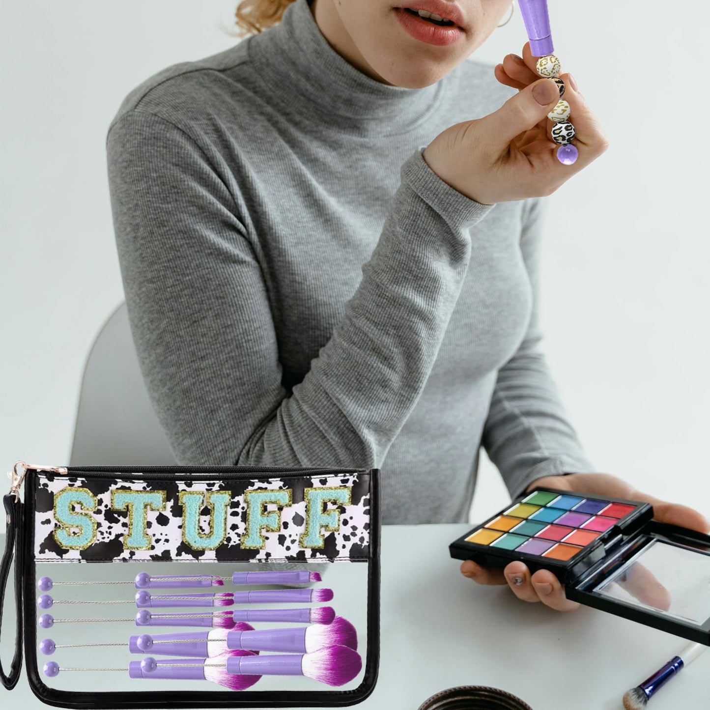 10Pieces Beadable Makeup Brushes Kit with Chenille Letter Stuff PVC Makeup Bag DIY Beaded Eyeshadow Brush for Wedding Party Gift(10pcs-Siliver Brushes and 1pcs-Makeup Bag)