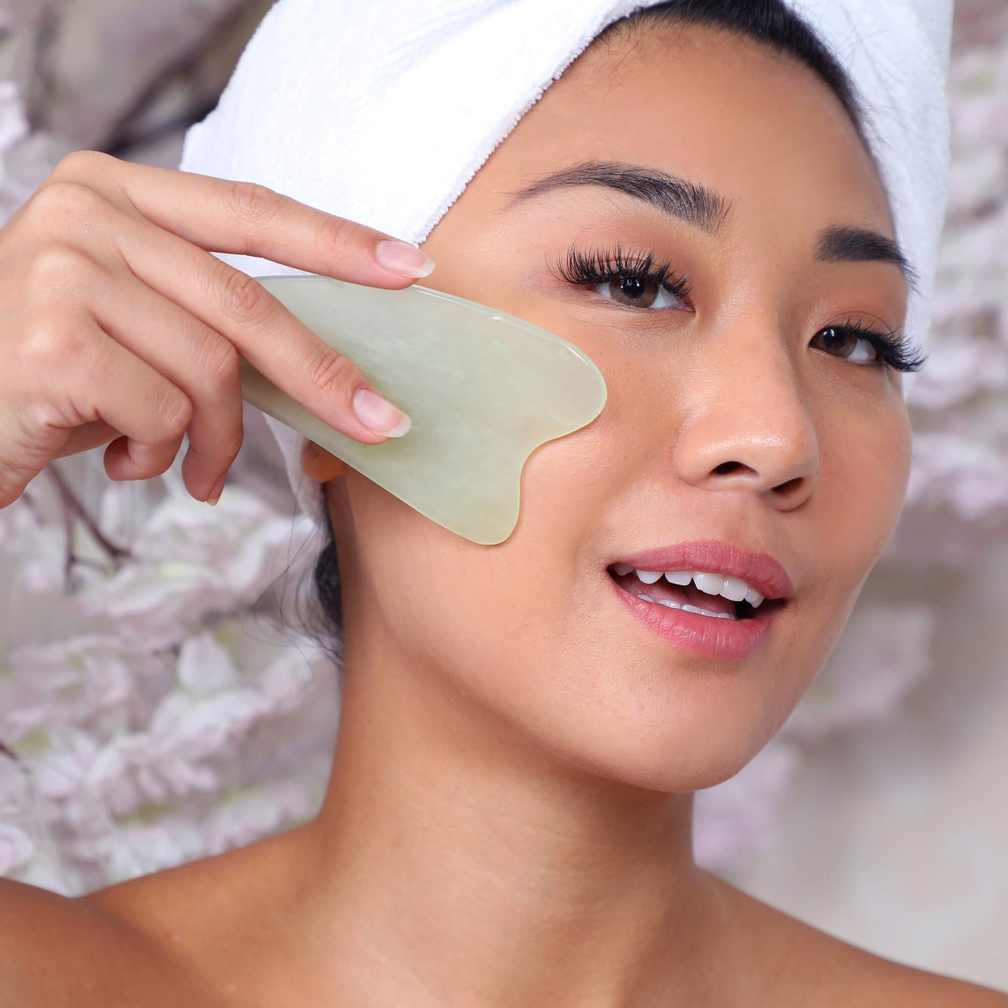 DAILY CONCEPTS Gua Sha Essentials: Gua Sha Jade Facial Tool + Wooden Body Gua Sha Tool