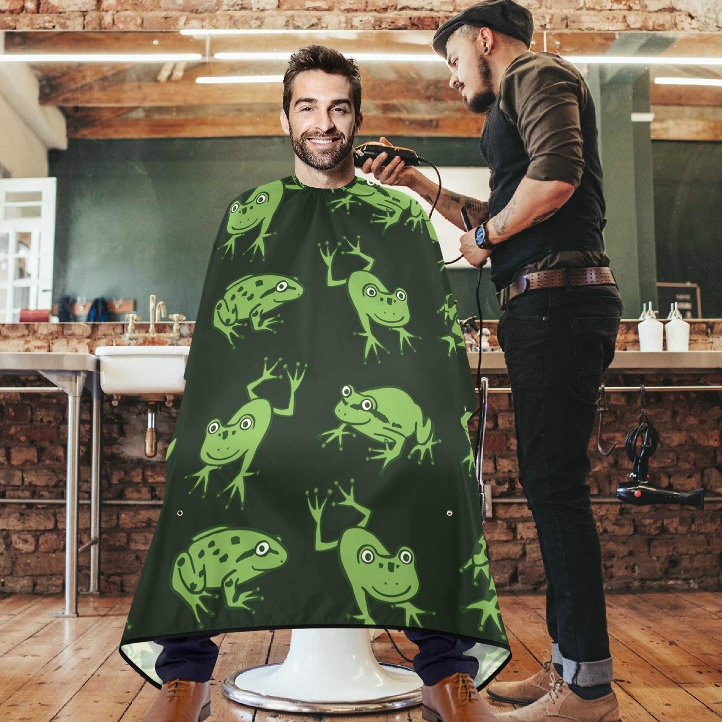 visesunny Barber Cape Funny Frog Animal Pattern Polyester Hair Cutting Salon Cape Apron Anti-Static Haircut Water-Resistant Shaving Cloth Beard Shaving Bib Hairdressing Cape