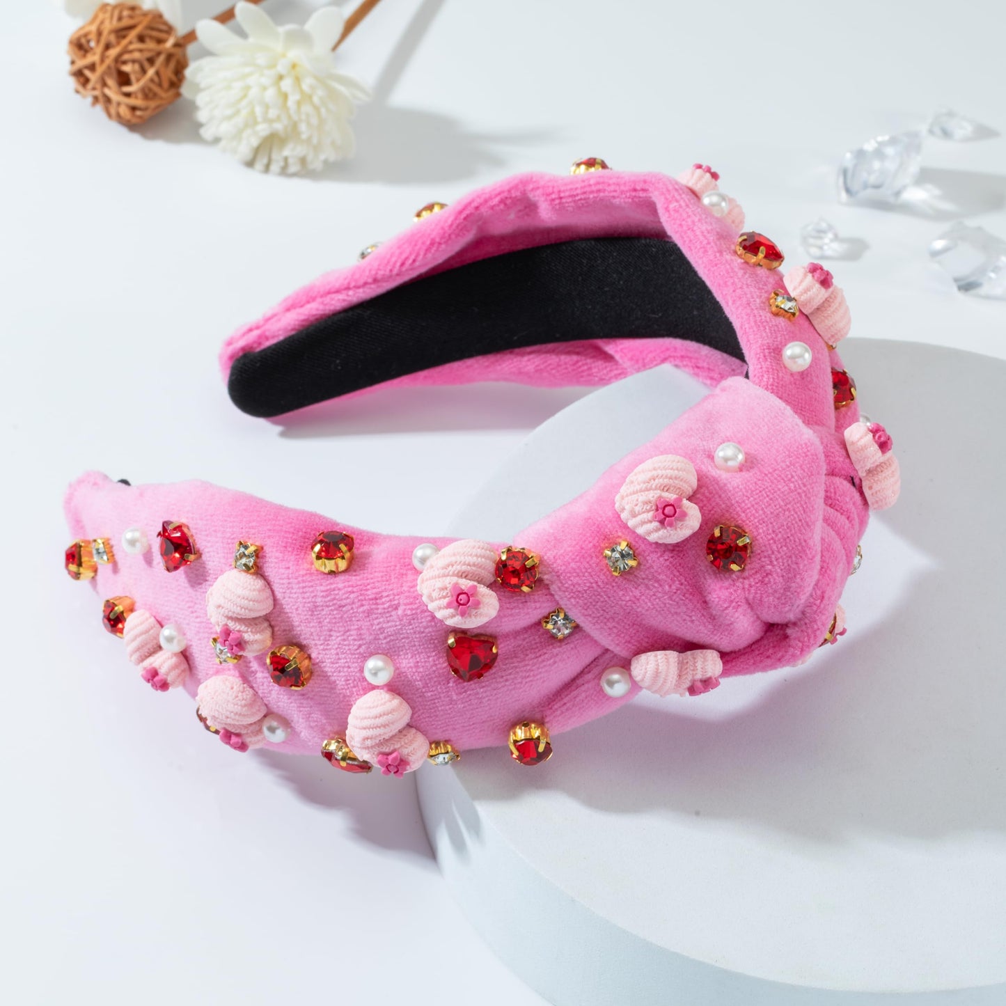 Valentine's Day Rhinestone headband for women Pink Heart Love Charm Embellished Top Pink Hairband Twist Wide Hair Band (Valentine pink-pink heart)