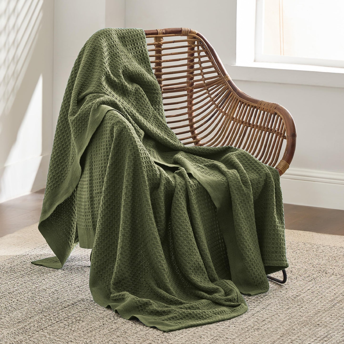 Bedsure 100% Cotton Large Throw Blankets for Couch - Waffle Weave Olive Green Throw Blankets for Bed, Lightweight and Soft Spring Throw Blankets for Office, 50x70 inches