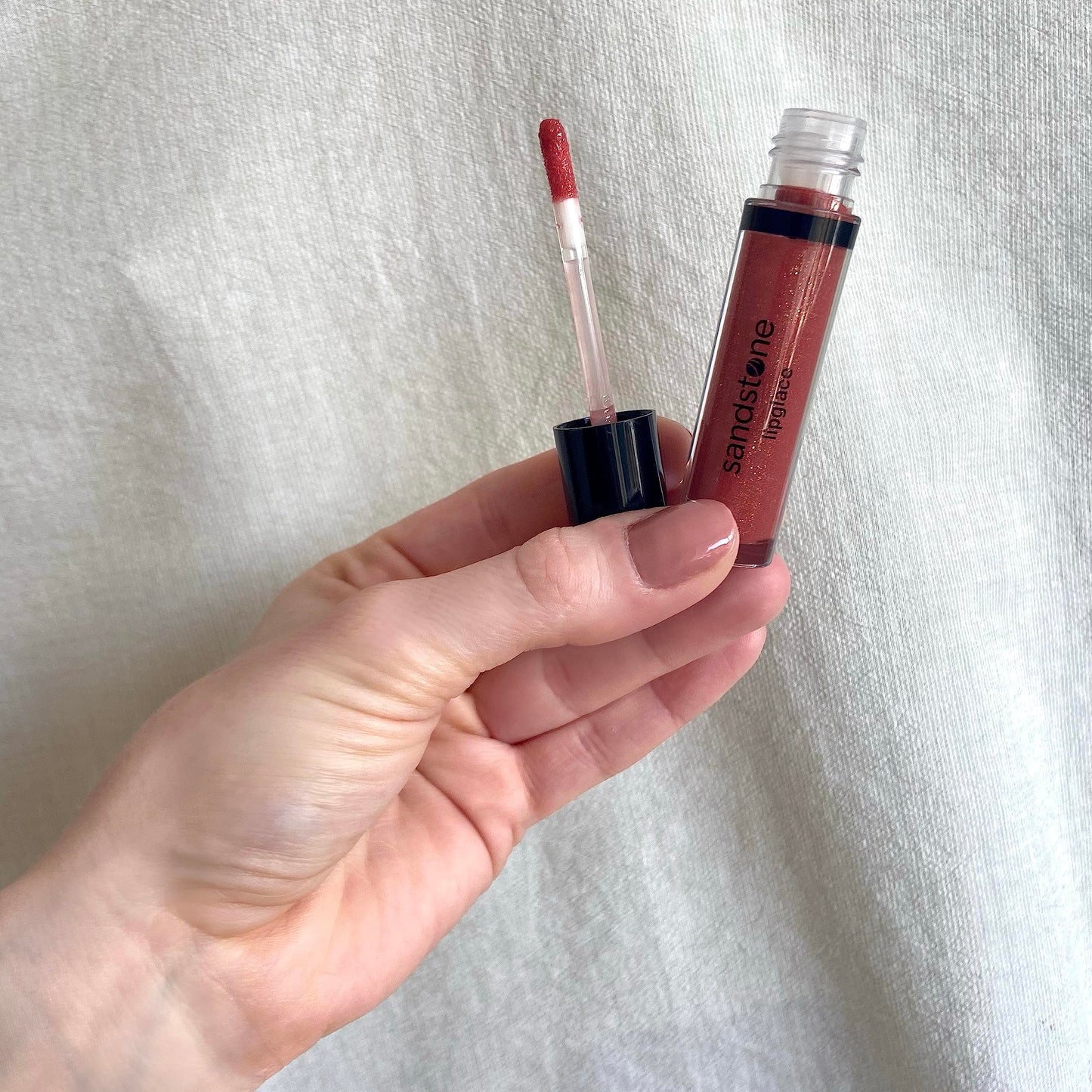 Sandstone Scandinavia Lipglace - 90's Vibe - Hypoallergenic Vegan Lip Gloss Brown - Fragrance Free & Allergy Certified - Non Sticky & Glossy Lipglace - Anti-Aging Hydrating Lipgloss